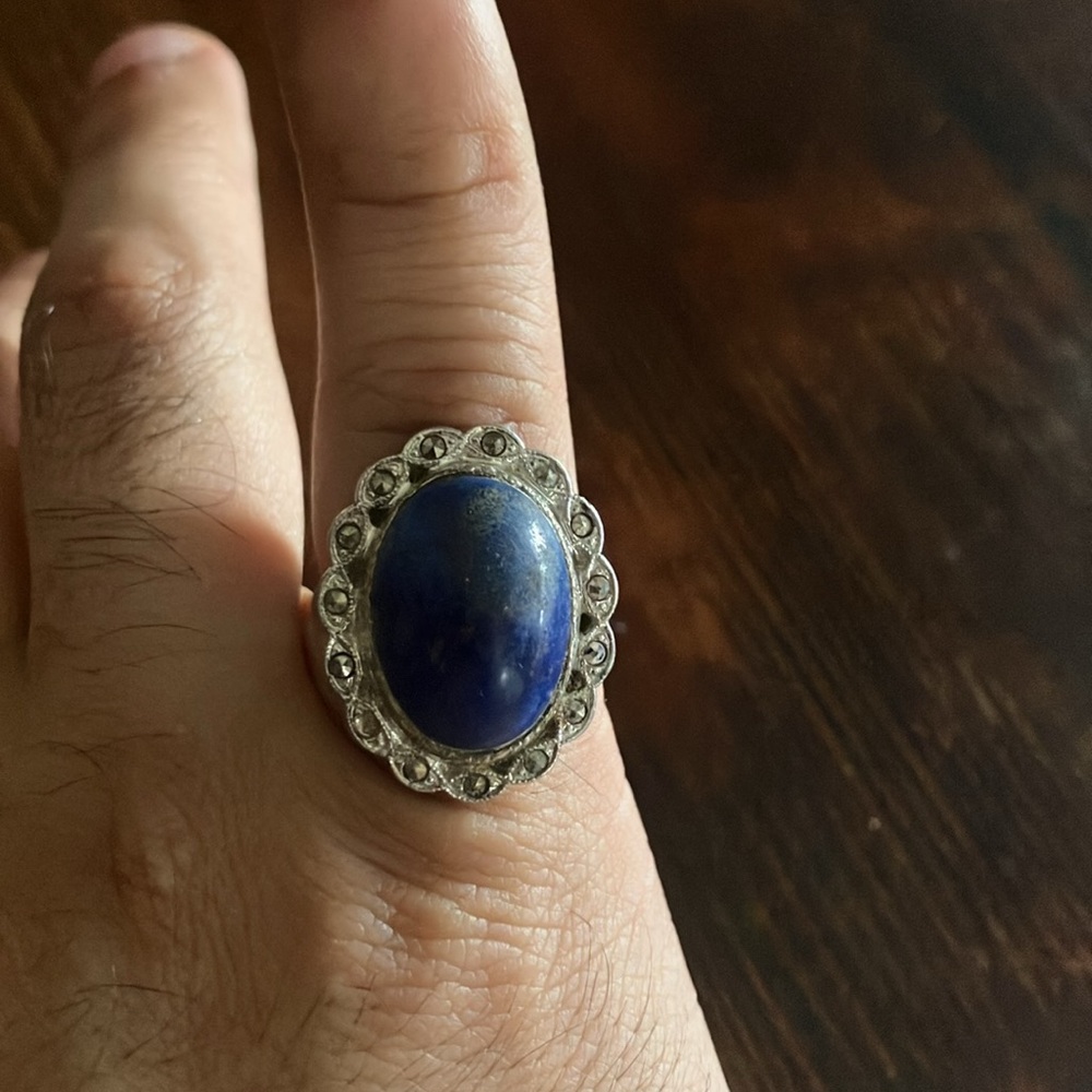 Silver and Lapis Lazuli Gemstone Ring